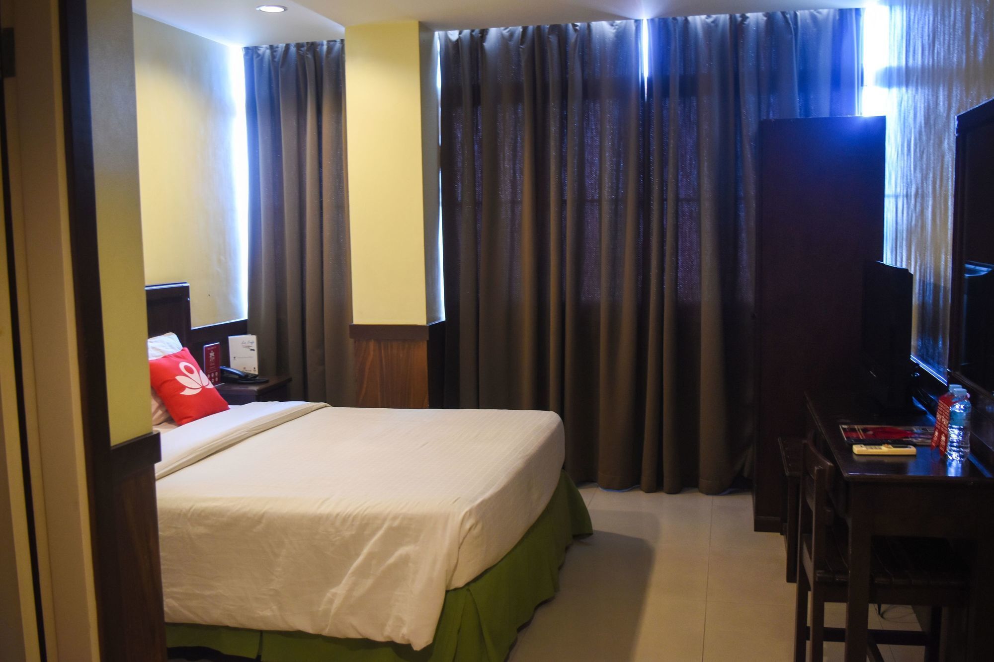 Zen Rooms Roxas Avenue Davao Exterior photo